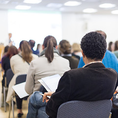 Image showing Woman giving presentation on business conference.