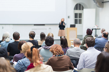 Image showing Woman giving presentation on business conference.