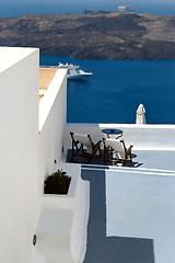 Image showing Greek hotel in Santorini