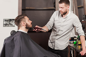 Image showing Hipster client visiting barber shop