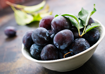 Image showing fresh plums