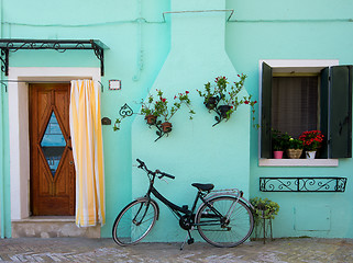 Image showing Bicycle near house