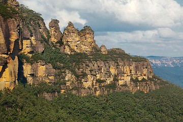 Image showing The Three Sisters in the Blue mountains