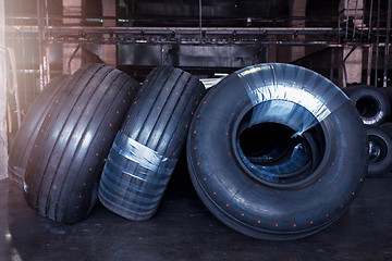 Image showing Avia tires production