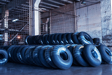 Image showing Avia tires production