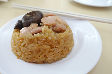 Image showing Steamed glutinous rice with chicken