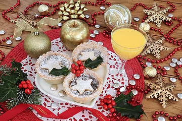 Image showing Mince Pies and Eggnog