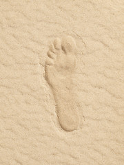 Image showing footprint at the sand