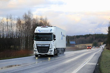 Image showing White DAF XF on Road Dusktime 