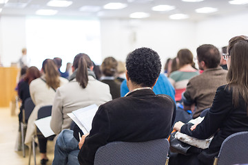 Image showing Woman giving presentation on business conference.