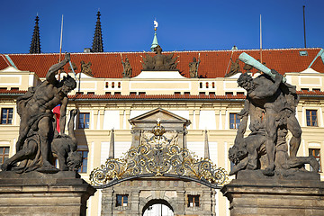 Image showing Statue on entrance to the Prague castle located in Hradcany dist