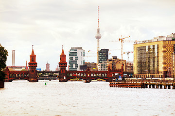 Image showing Berlin cityscape with Oberbaum bridge