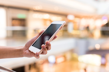 Image showing Hand holding cellphone