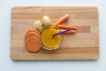 Image showing vegetable puree or baby food in bowl with spoon