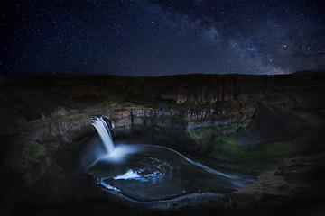 Image showing Star Trail Night Time Lapsed Exposure in Palouse Washington