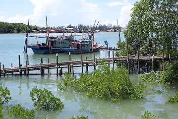 Image showing Boats and river