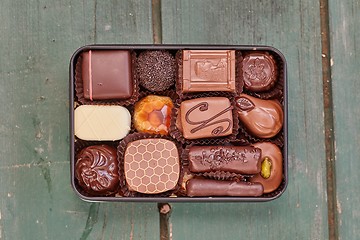 Image showing Chocolate candies box