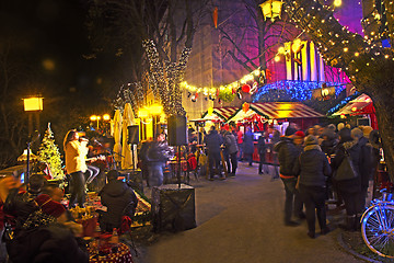 Image showing Night view from the Strossmayer Promenade as part of Advent in Z