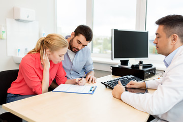 Image showing couple visiting doctor at family planning clinic