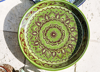 Image showing Plate with traditional uzbek ornament