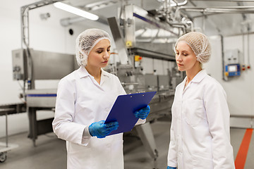 Image showing women technologists at ice cream factory