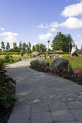 Image showing Footpath in the park
