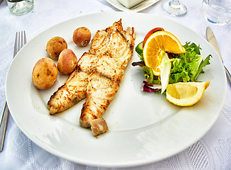 Image showing Grilled fish fillet