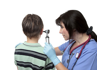 Image showing Doctor using otoscope