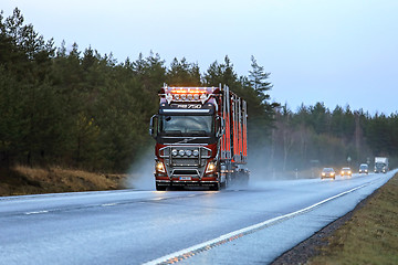 Image showing Volvo FH Logging Truck Headlights