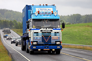 Image showing Customized Scania 143M on Highway