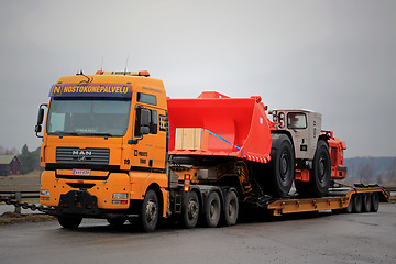 Image showing MAN Semi Trailer Transports Mining Vehicle