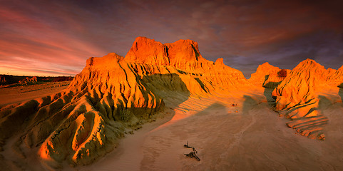 Image showing Setting sun over Red Top in Australian outback