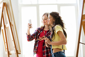 Image showing artist girls taking selfie at art studio or school
