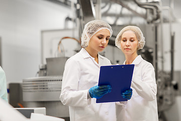 Image showing women technologists at ice cream factory