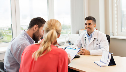 Image showing couple visiting doctor at family planning clinic