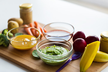 Image showing vegetable puree or baby food in glass bowls