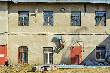 Image showing Facade of the old building.