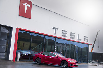 Image showing Tesla Dealer