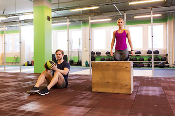 Image showing man and woman ready to do workout