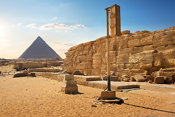 Image showing Pyramid and ruins