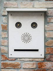 Image showing a mailbox like a face