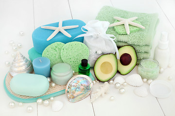 Image showing Avocado Skincare Beauty Treatment