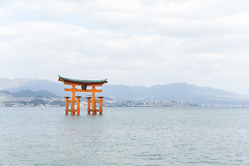 Image showing Itsukushima shrine japan miyajima torii gate