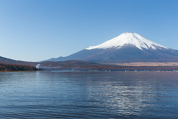 Image showing Mount Fuji and Lake Yamanaka