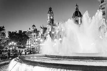 Image showing Fountain on Modernism Plaza of the City Hall of Valencia, Town hall Square, Spain.