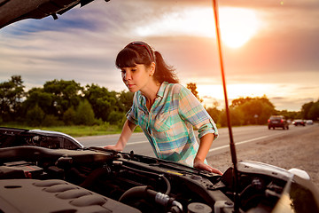 Image showing Damage to vehicle problems on the road.