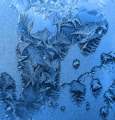 Image showing Natural ice pattern on glass