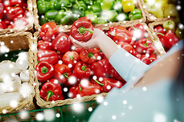 Image showing customer buying peppers at grocery store