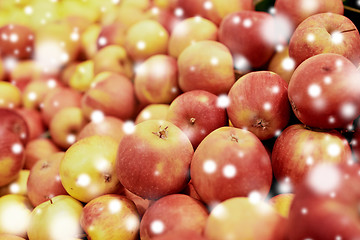 Image showing ripe apples at grocery store or market