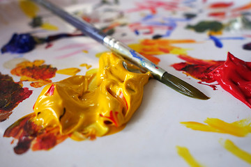 Image showing Artist brush and paint scratch